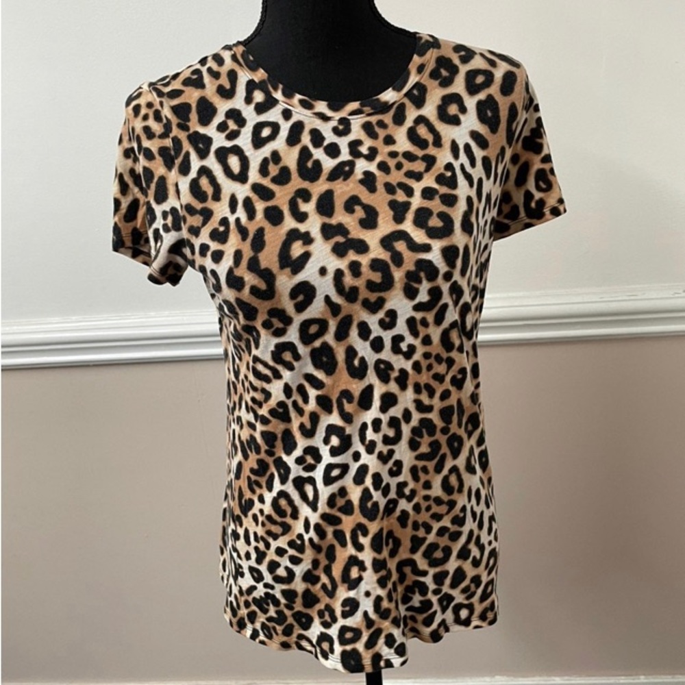 Victoria’s Secret leopard tee